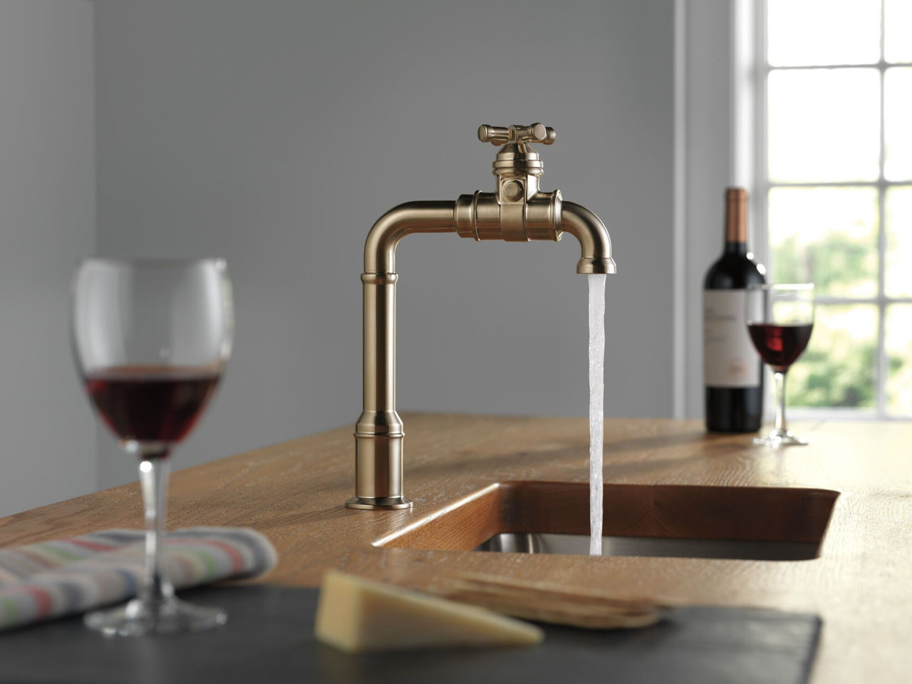 Delta 1990LFC-CZ Broderick True Bar Kitchen Faucet, Champagne Bronze