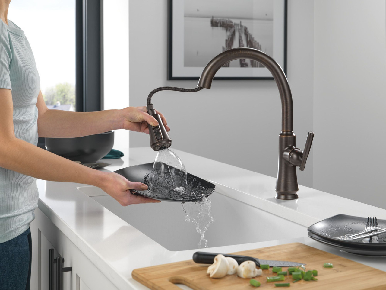 Delta 9179-RB-DST Coranto Single Handle Pull Down Kitchen Faucet, Venetian Bronze