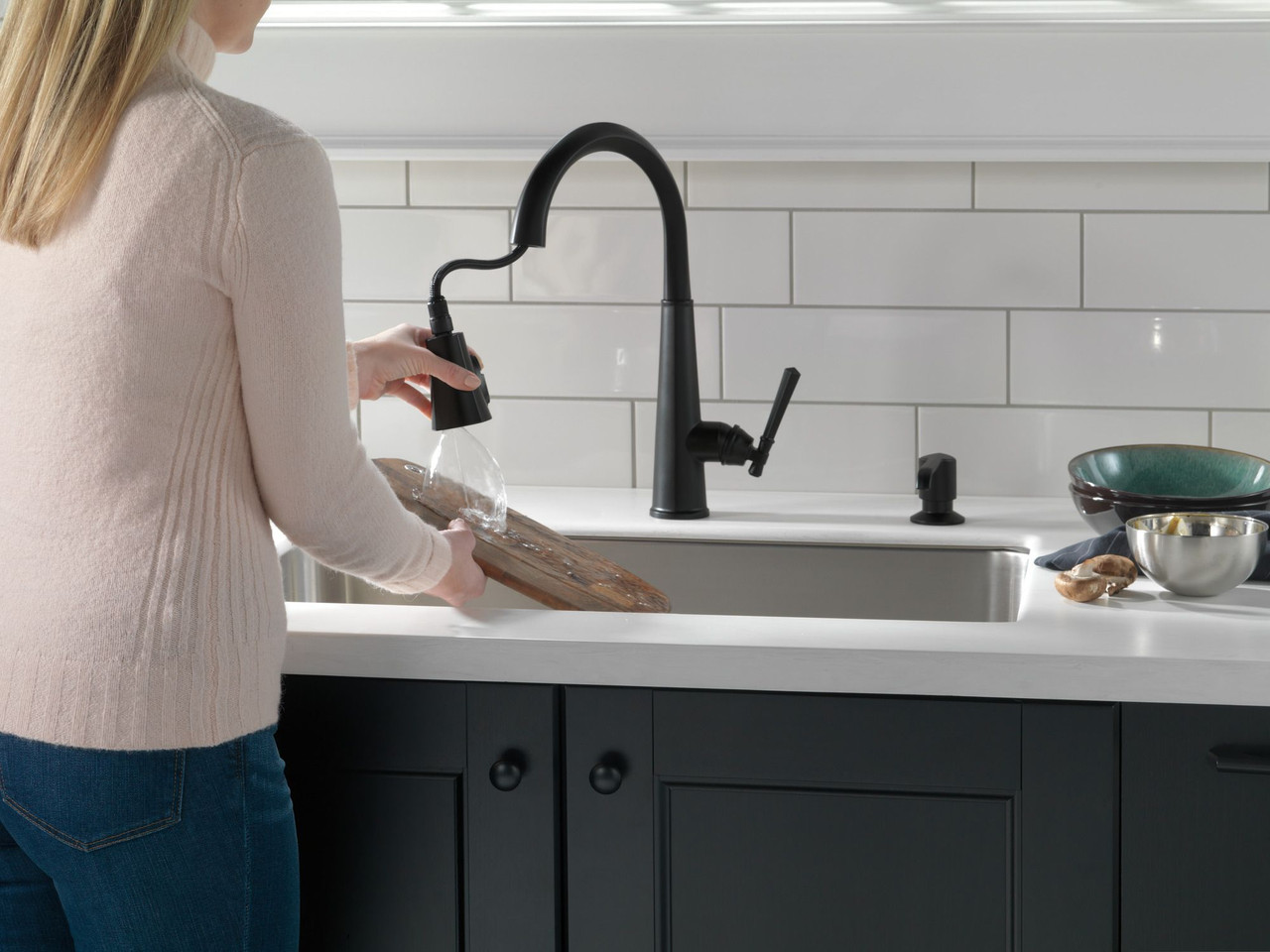 9182-BL-DST Emmeline Single Handle Pull Down Kitchen Faucet, Matte Black