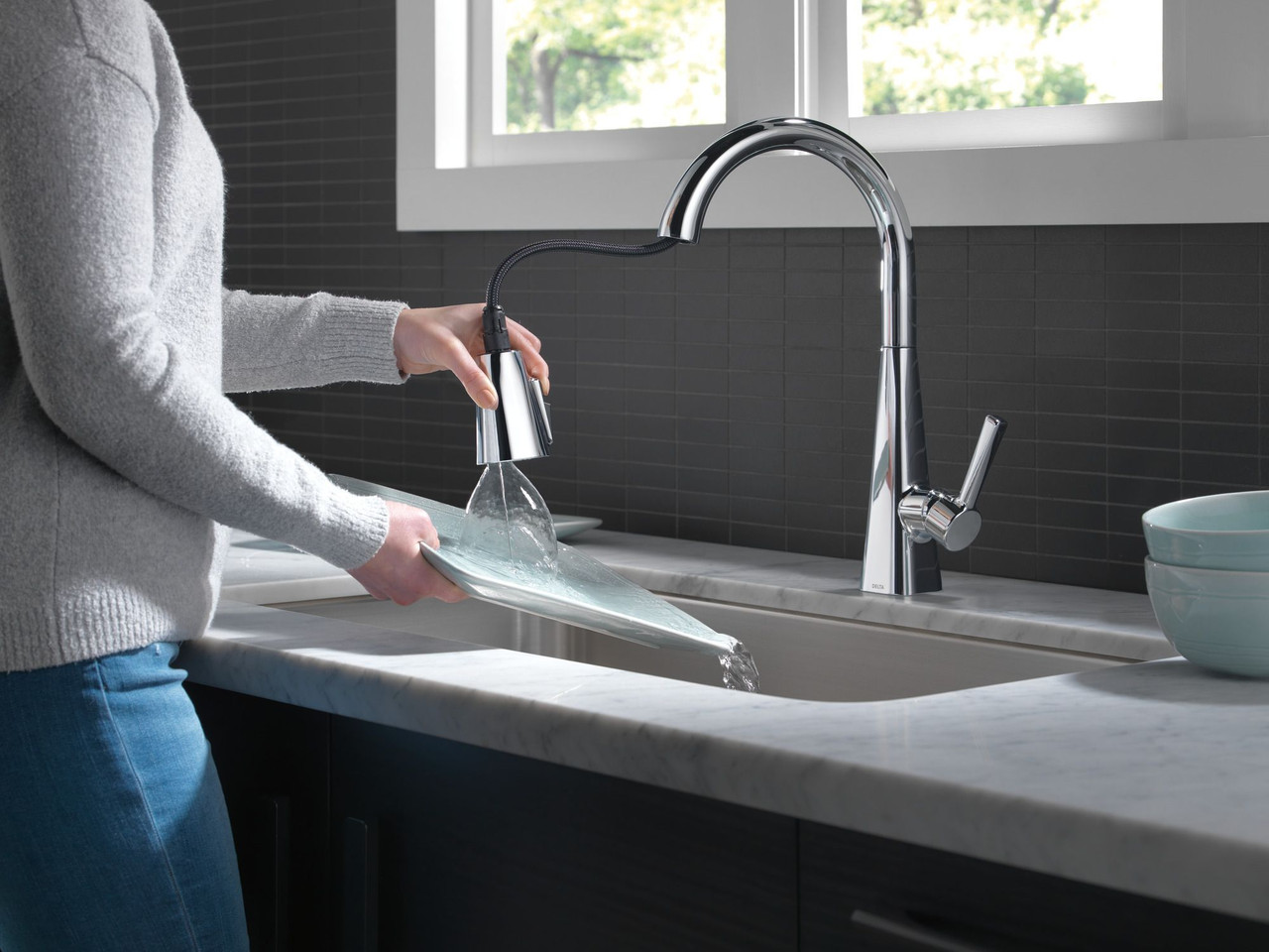 Delta 19802Z-DST Lenta Single Handle Pull Down Kitchen Faucet, Chrome