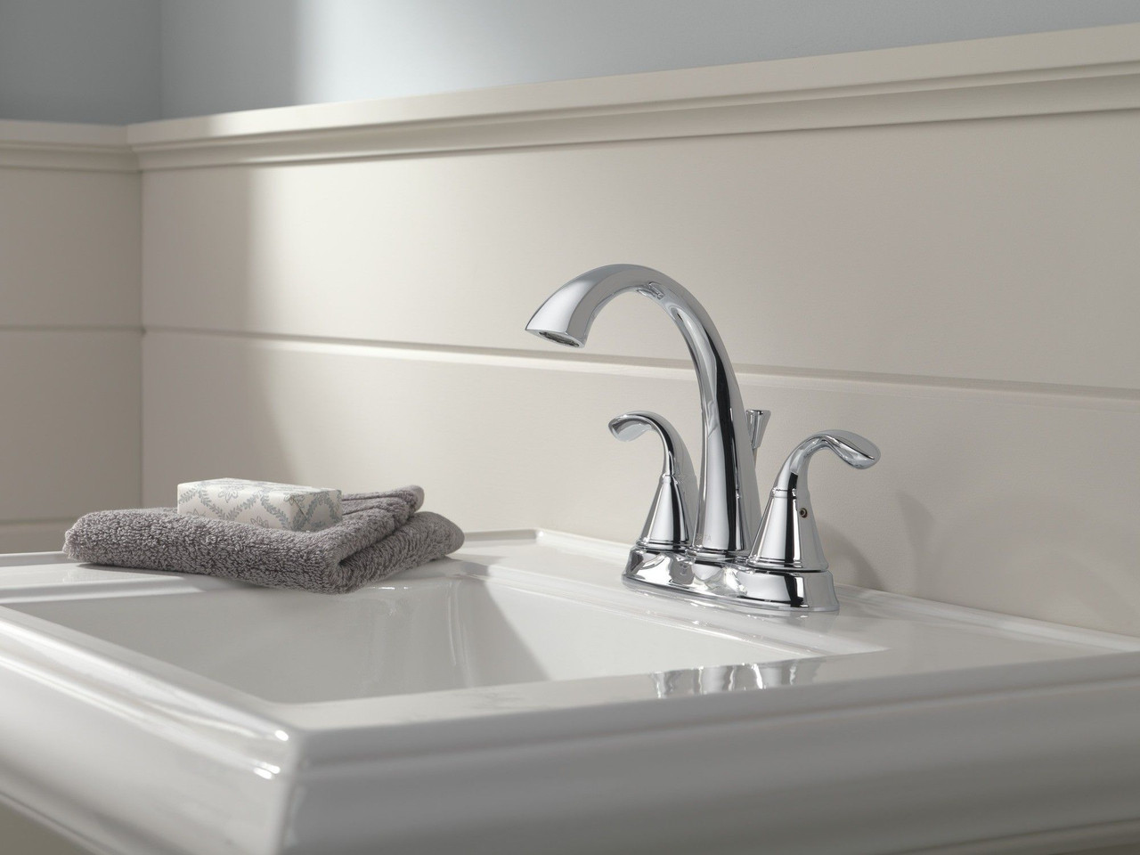 Delta 25706LF-ECO Zella Two Handle Centerset Bathroom Faucet, Chrome