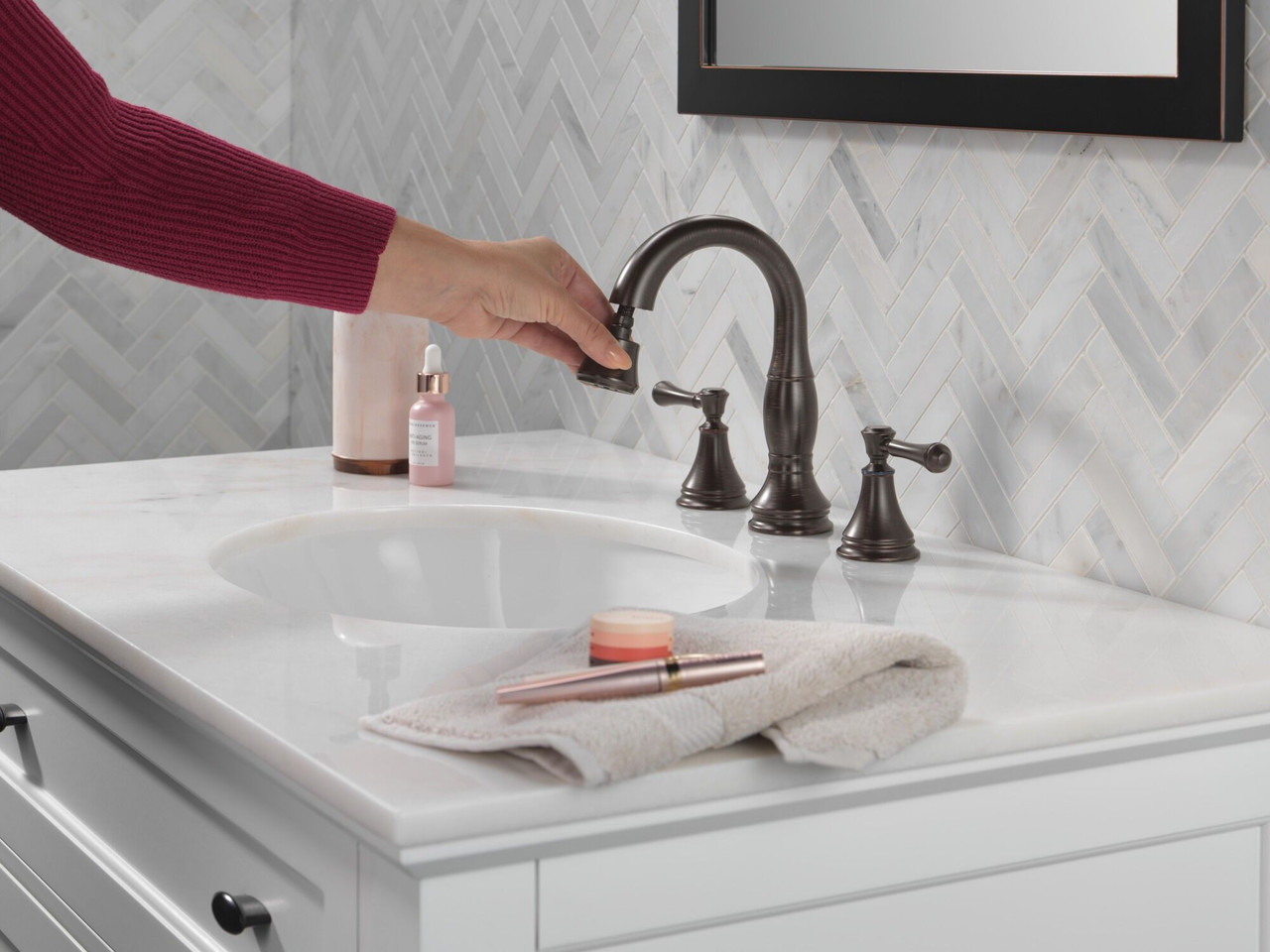 3597-RBPD-DST Cassidy Two Handle Widespread Pull Down Bathroom Faucet, Venetian Bronze