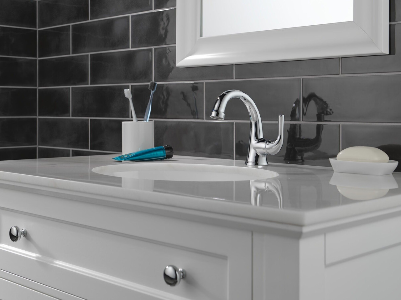 Delta 533LF-MPU Kayra Single Handle Bathroom Faucet, Chrome