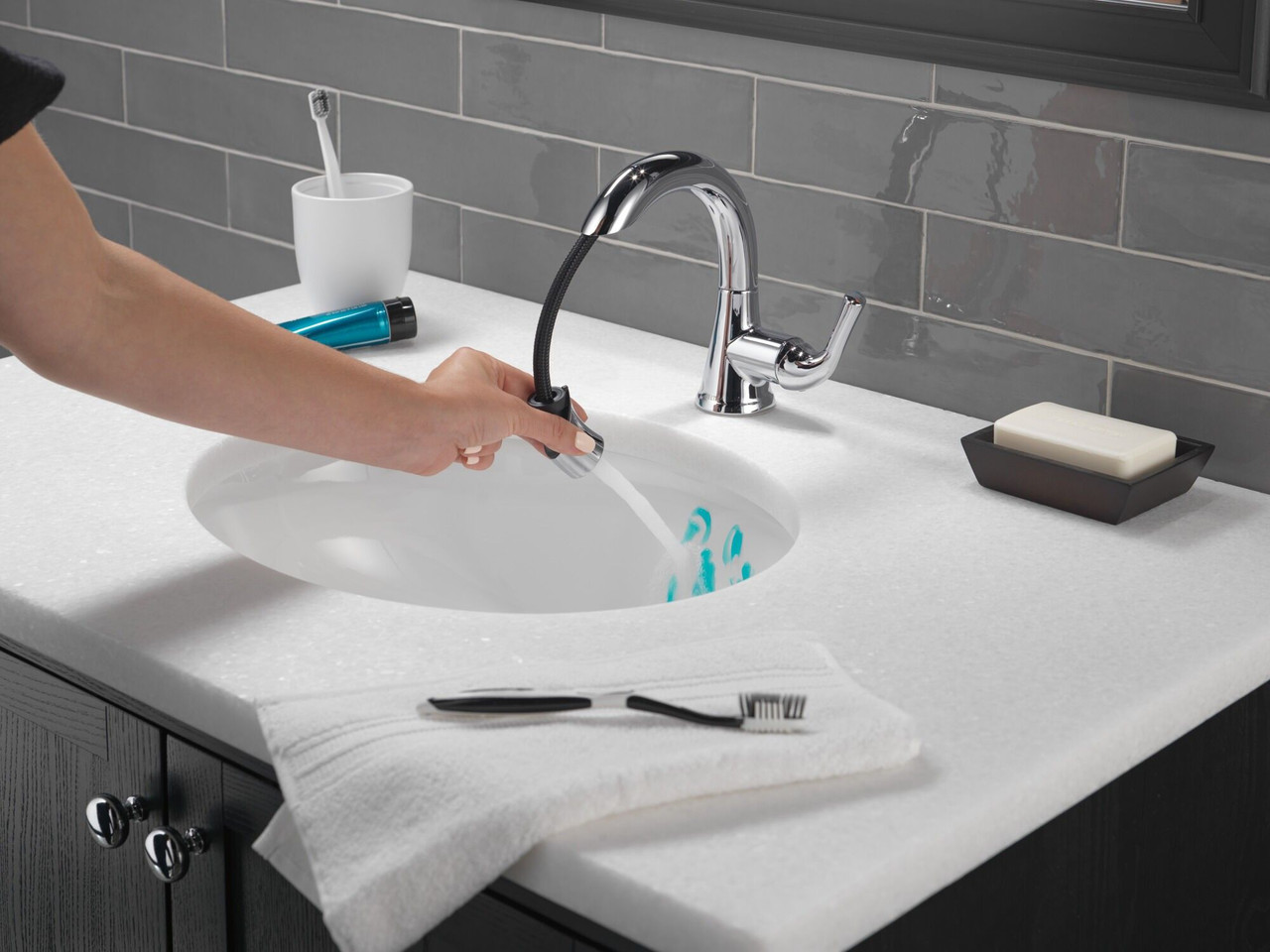 Delta 533LF-PDMPU Kayra Single Handle Pull Down Bathroom Faucet, Chrome