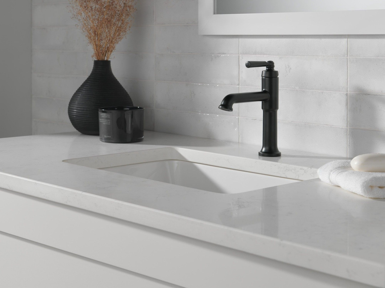 Delta 536-BLMPU-DST SAYLOR Single Handle Bathroom Faucet, Matte Black