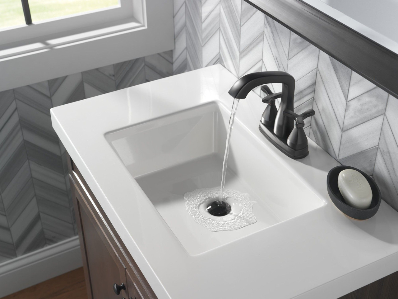Delta 257766-BLMPU-DST Stryke Centerset Faucet, Matte Black