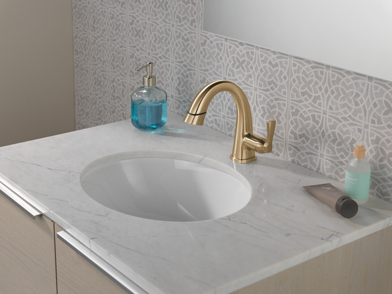 Delta 577-CZPD-PR-DST Stryke Single Handle Pull Down Bathroom Faucet, Lumicoat Champagne Bronze