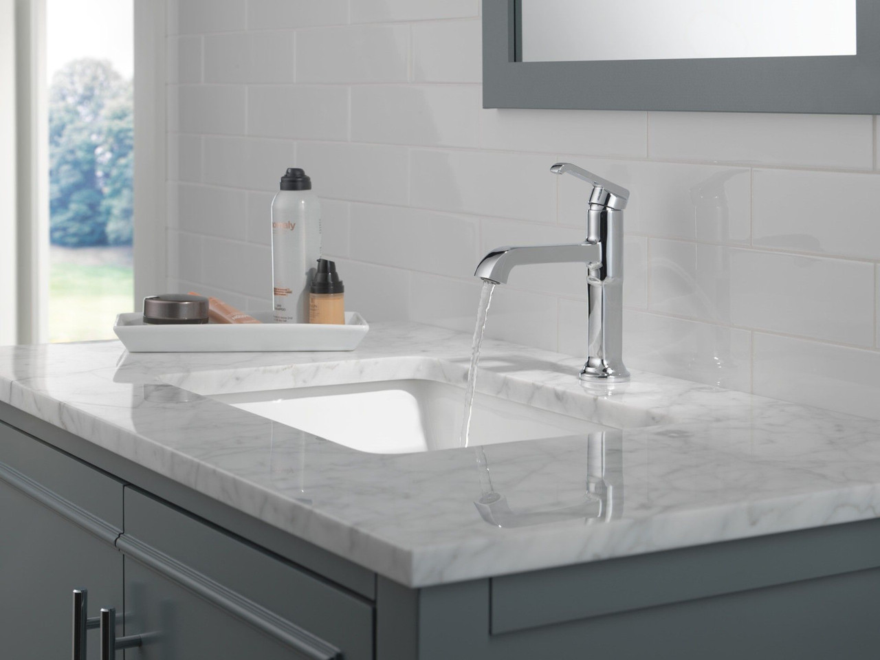 Delta 589-PR-LPU-DST Tetra Single Handle Bathroom Faucet, Lumicoat Chrome