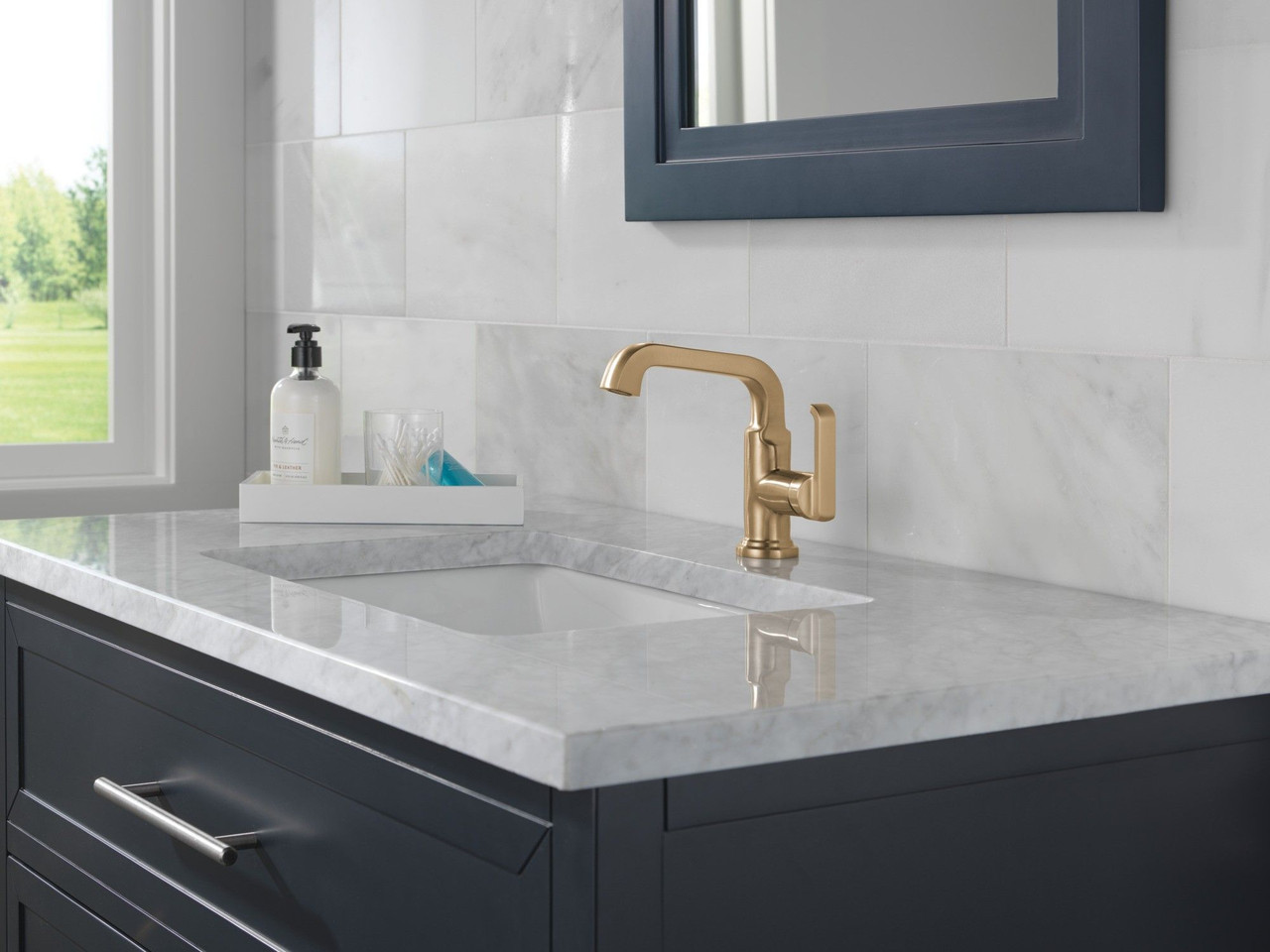 589SH-CZ-PR-DST Tetra Single Handle Bathroom Faucet, Lumicoat Champagne Bronze