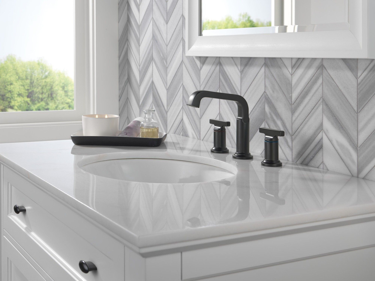 Delta 35587-BL-DST Tetra Two Handle Widespread Bathroom Faucet, Matte Black