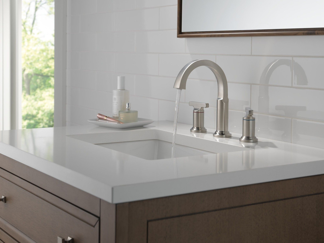 Delta 355887-SS-PR-DST Tetra Two Handle Widespread Bathroom Faucet, Lumicoat Stainless