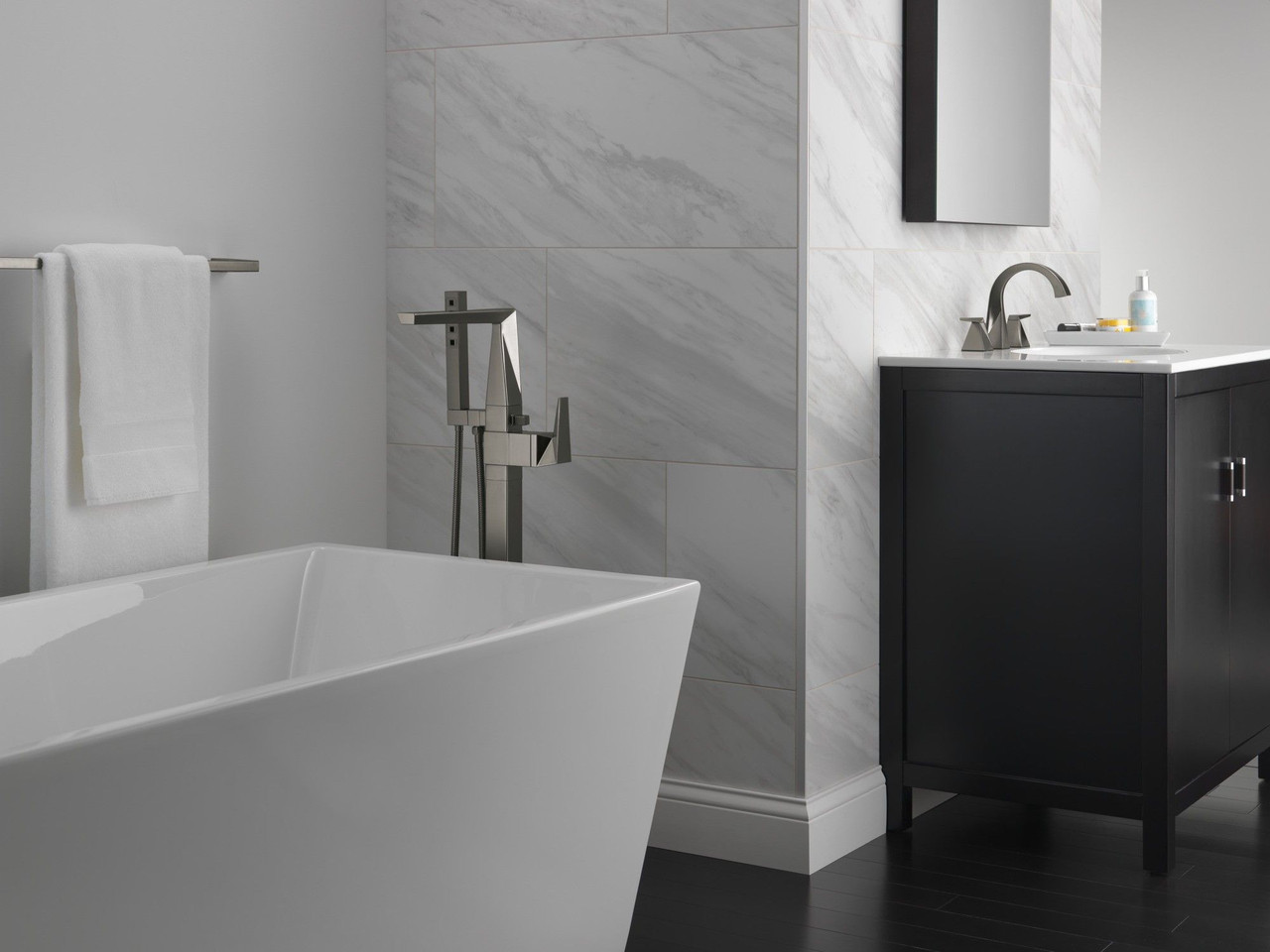 Delta 35546-KS-PR-MPU-DST Trillian Two Handle Widespread Bathroom Faucet, Lumicoat Black Stainless