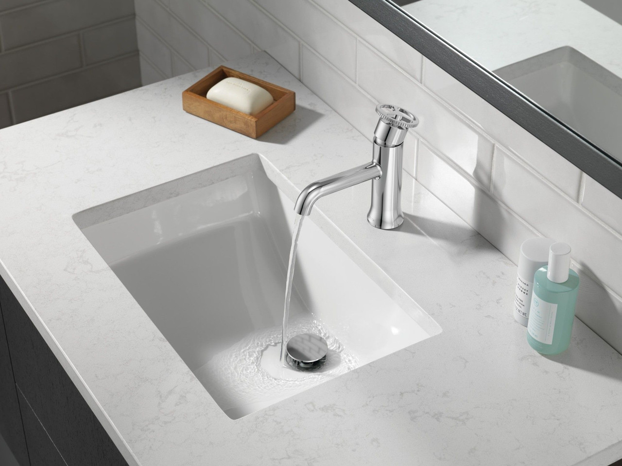 Delta 558-MPU-DST Trinsic Single Handle Bathroom Faucet, Chrome