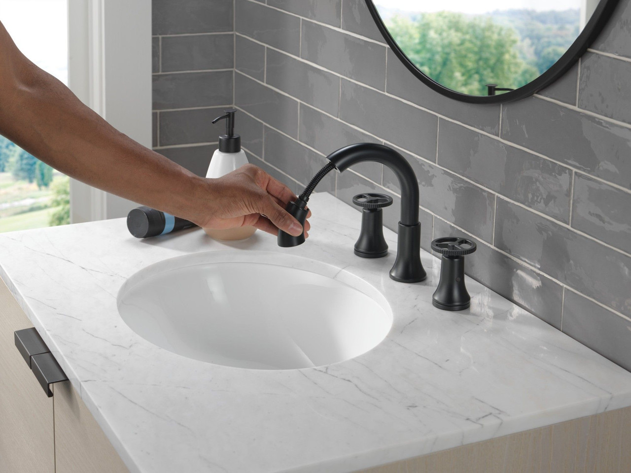 Delta 3558-BLPD-DST Trinsic Two Handle Widespread Pull Down Bathroom Faucet, Matte Black