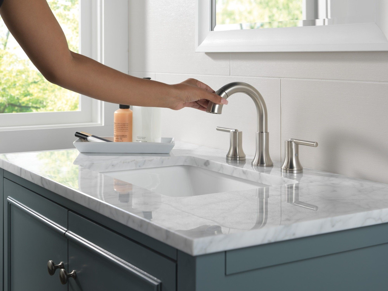 Delta 3559-SSPD-DST Trinsic Two Handle Widespread Pull Down Bathroom Faucet, Stainless