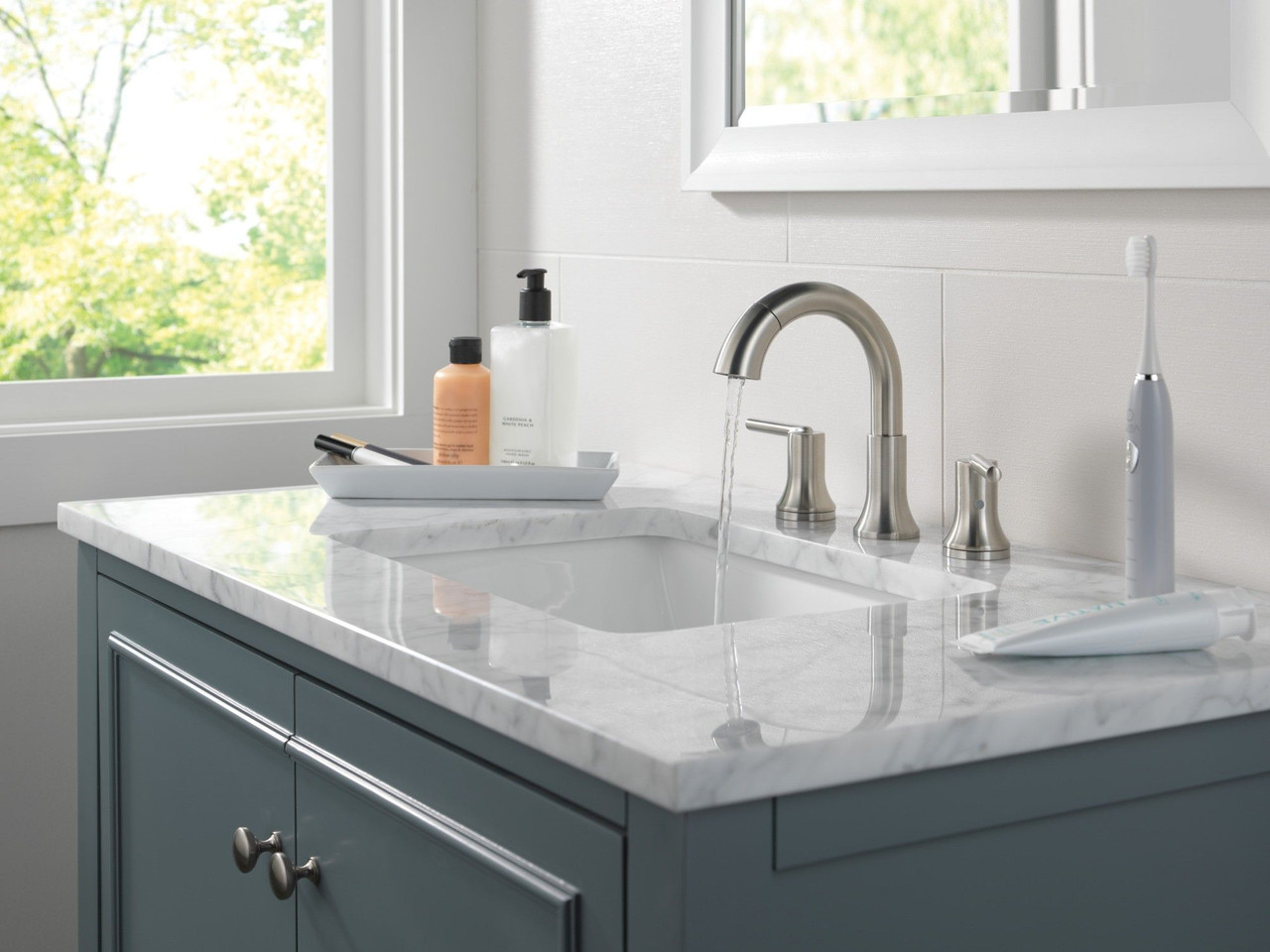 Delta 3559-SSPD-DST Trinsic Two Handle Widespread Pull Down Bathroom Faucet, Stainless