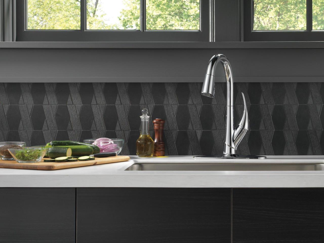 RP90840RB Esque Wand Assembly Shieldspray, Venetian Bronze