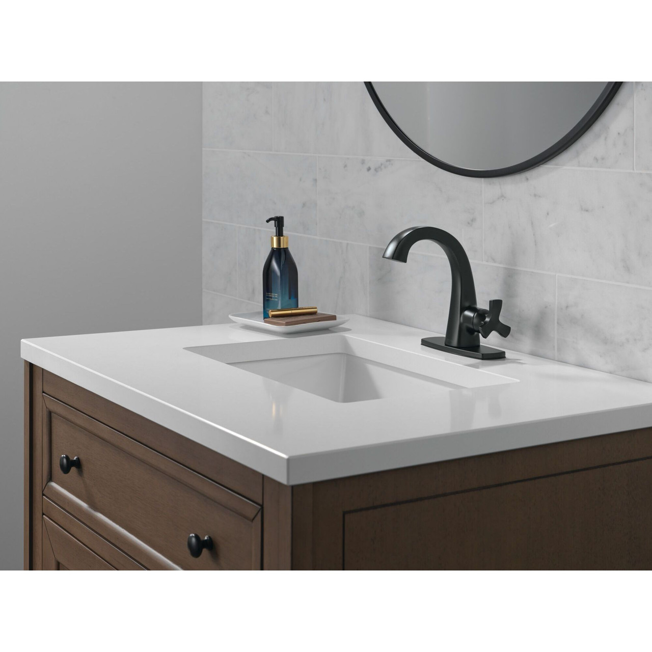 Delta 5776-BLMPU-DST Stryke 6.56-in x 6.00-in x 6.88-in Single Handle Bathroom Faucet, Matte Black