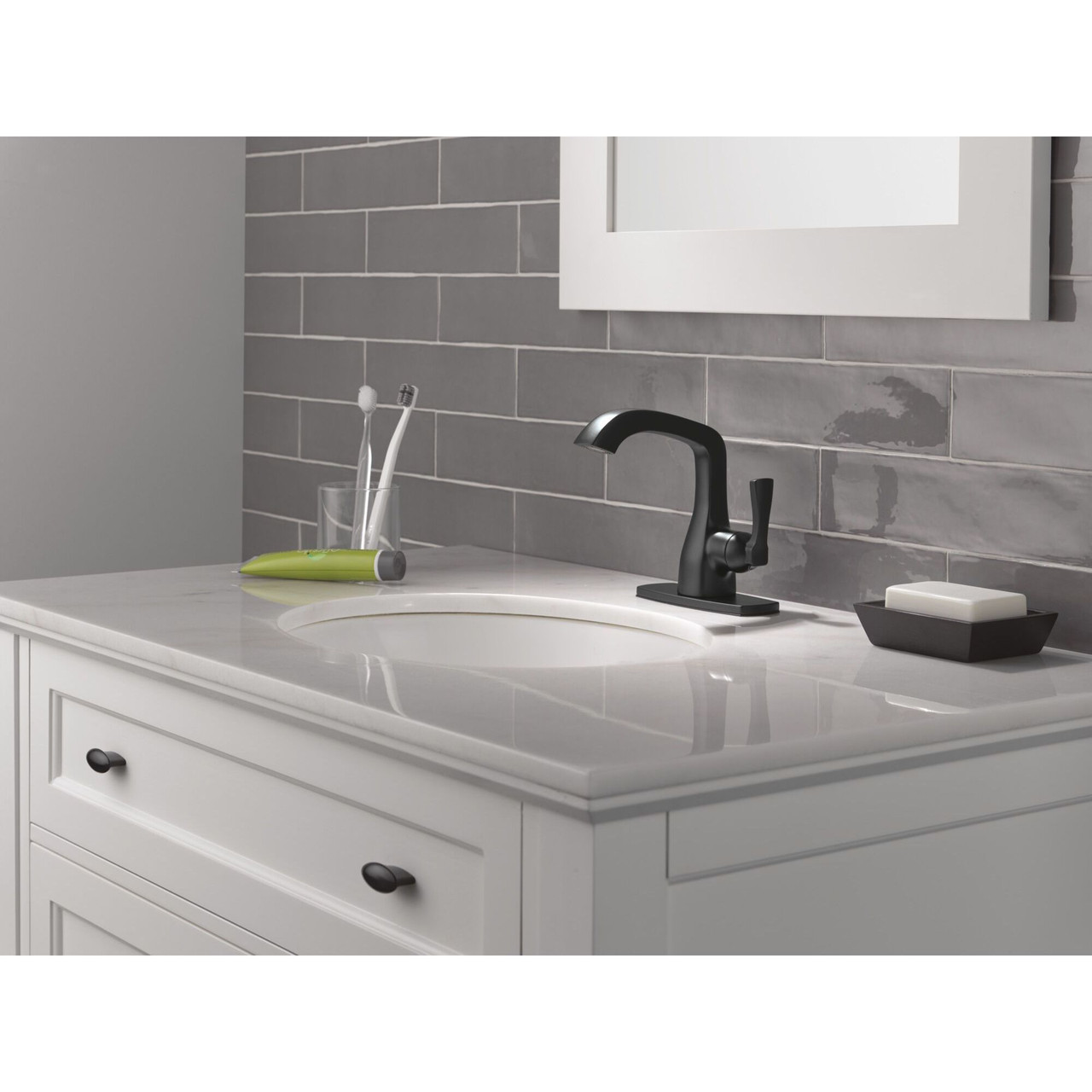 Delta 576-BLLPU-DST Stryke 6.56-in x 6.00-in x 6.88-in Single Handle Bathroom Faucet, Matte Black