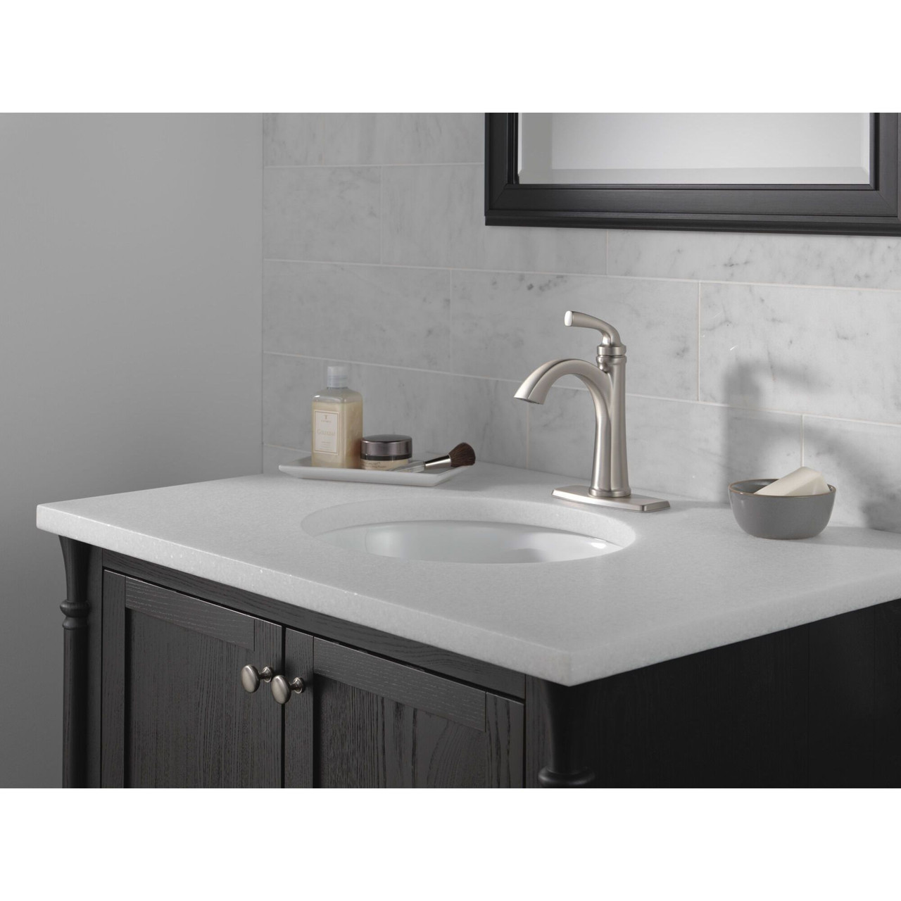 Delta 15864LF-SP Geist 7.25-in x 6.31-in x 9.50-in Single Handle Bathroom Faucet, Spotshield Brushed Nickel