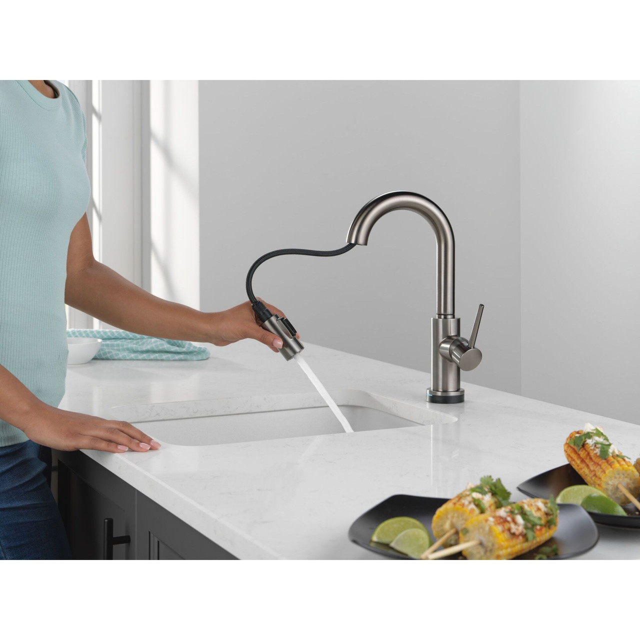 9959TL-KS-DST Trinsic 8.38-in x 4.19-in x 13.50-in Touch2O Bar and Prep Faucet with Touchless Technology, Black Stainless