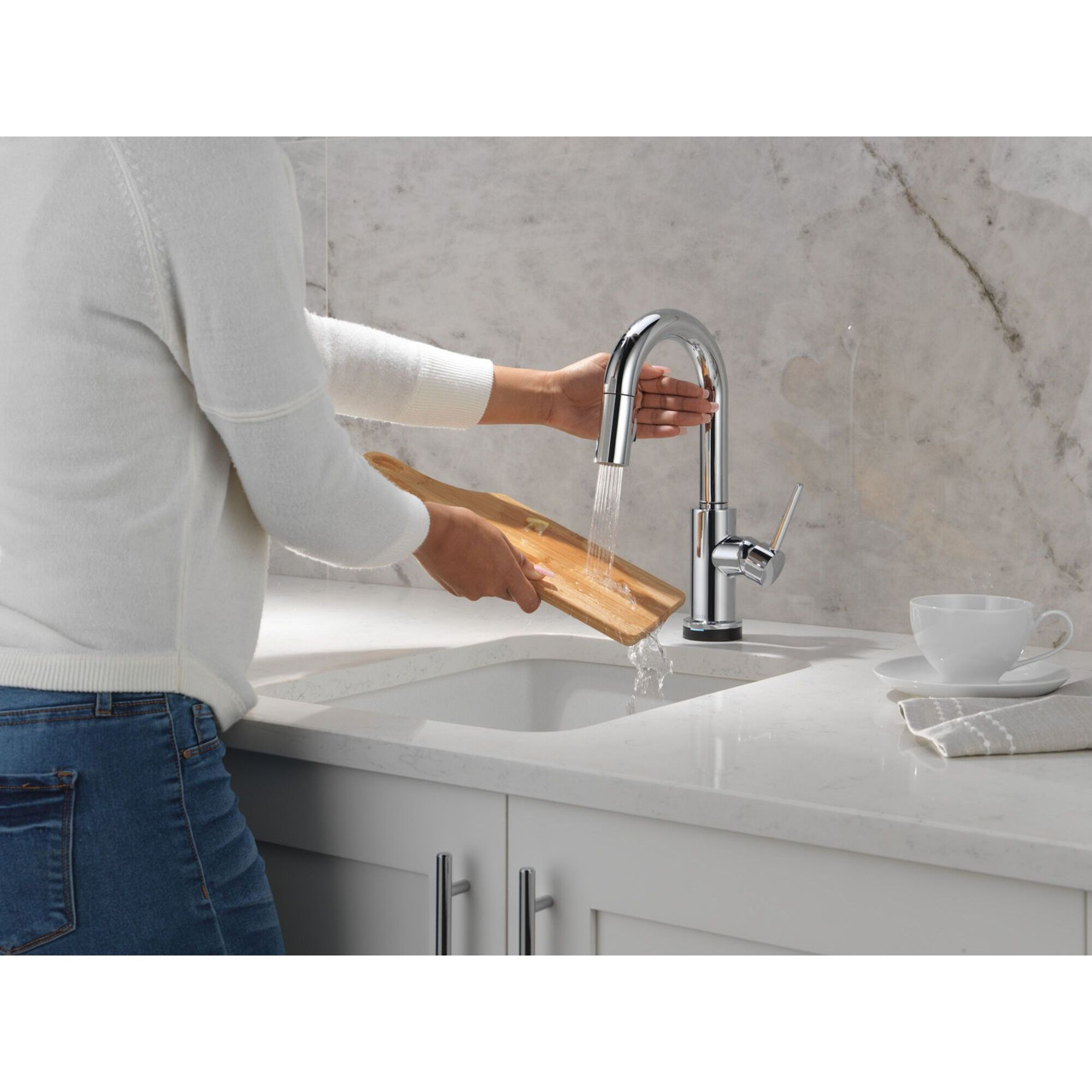 9959TL-DST Trinsic 8.38-in x 4.19-in x 13.50-in Touch2O Bar and Prep Faucet with Touchless Technology, Chrome