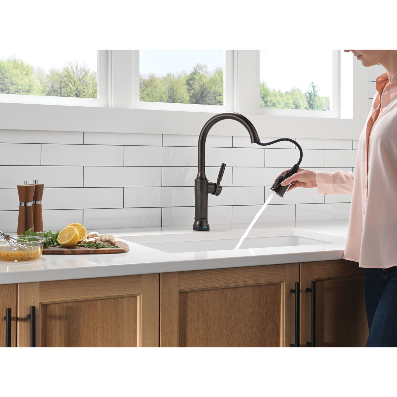 9184TL-RB-DST Renaldi 11.56-in x 2.81-in x 17.00-in Touch2O Kitchen Faucet with Touchless Technology, Venetian Bronze