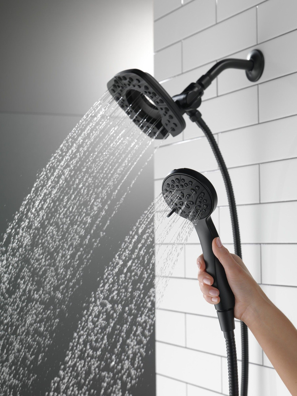 Delta 58498-BL Universal Showering Components In2ition HSSH 1.75 GPM 4-Setting, Matte Black