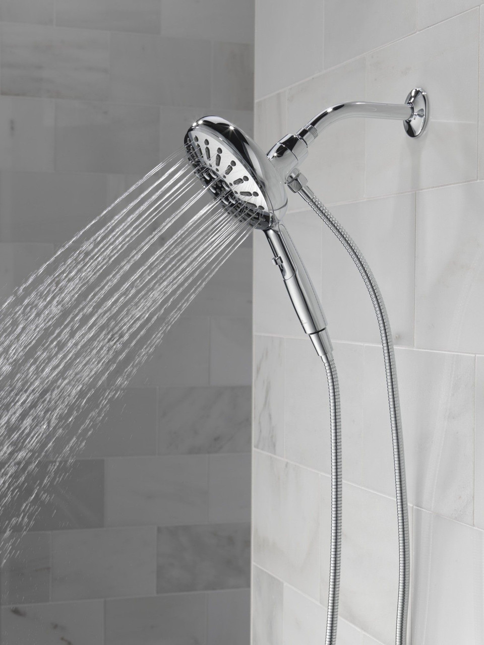 Delta 54910-PR-PK Universal Showering Components 7-Setting SureDock Magnetic Hand Shower, Lumicoat Chrome