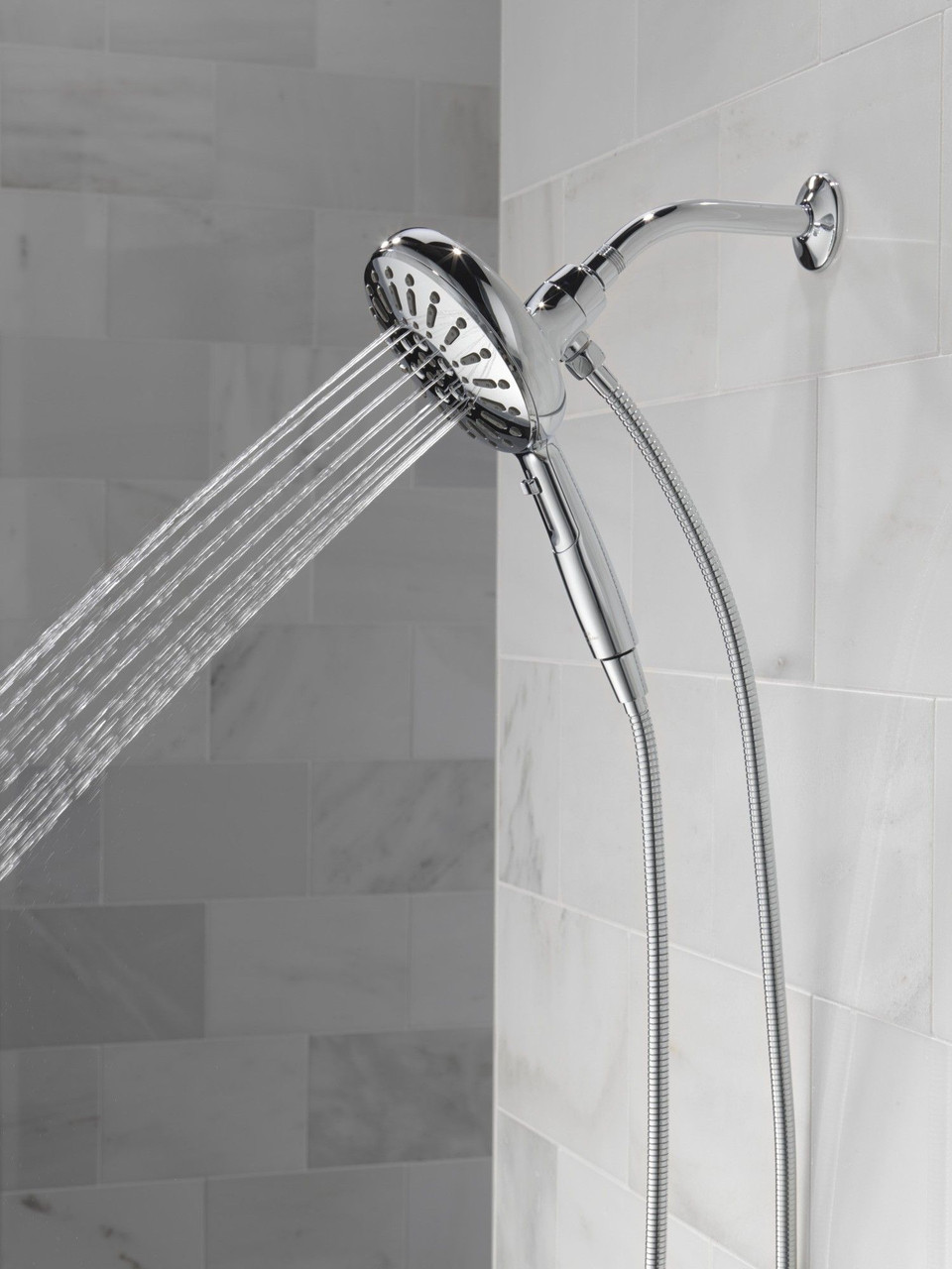 Delta 54910-PR-PK Universal Showering Components 7-Setting SureDock Magnetic Hand Shower, Lumicoat Chrome