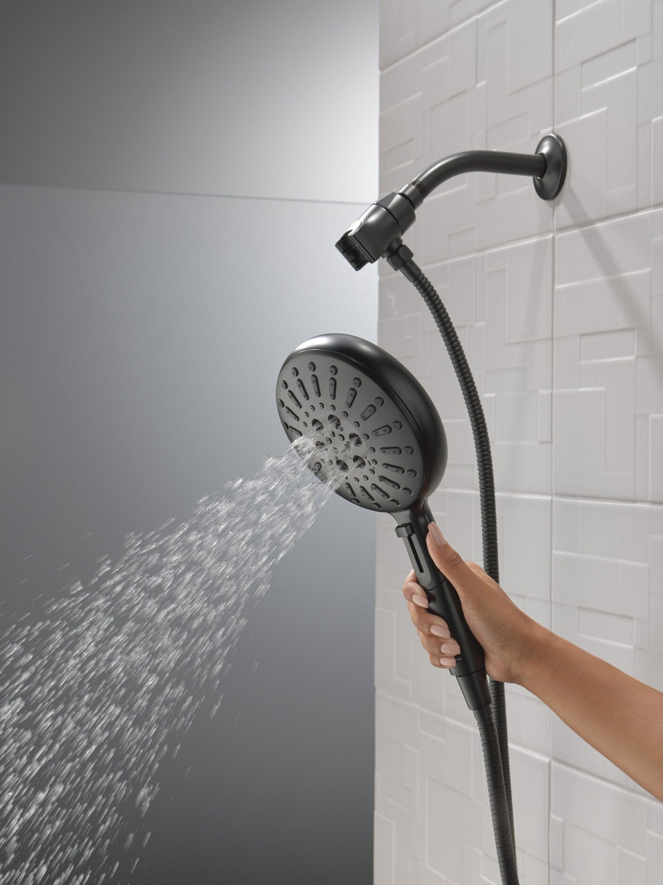 Delta 54910-BL-PK Universal Showering Components 7-Setting SureDock Magnetic Hand Shower, Matte Black