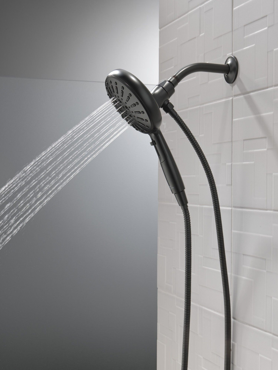 Delta 54910-BL-PK Universal Showering Components 7-Setting SureDock Magnetic Hand Shower, Matte Black
