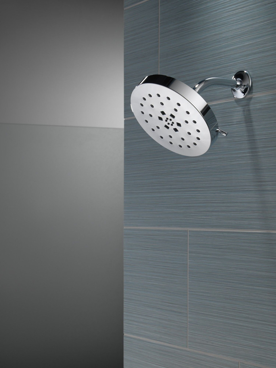 Delta 52488-PR Universal Showering Components H2Okinetic 4-Setting Shower Head with UltraSoak, Lumicoat Chrome