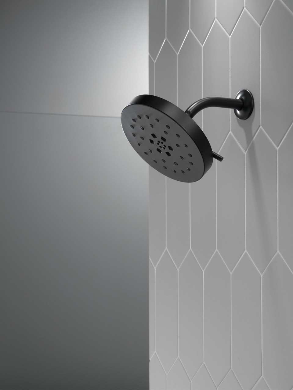 Delta 52488-BL Universal Showering Components H2Okinetic 4-Setting Shower Head with UltraSoak, Matte Black