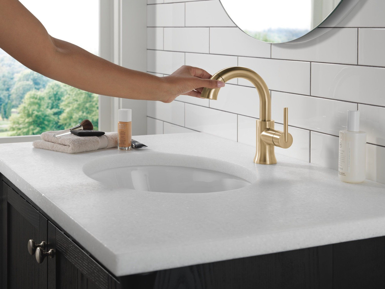 Delta 559HAR-CZPD-DST Trinsic Single Handle Pull Down Bathroom Faucet, Champagne Bronze