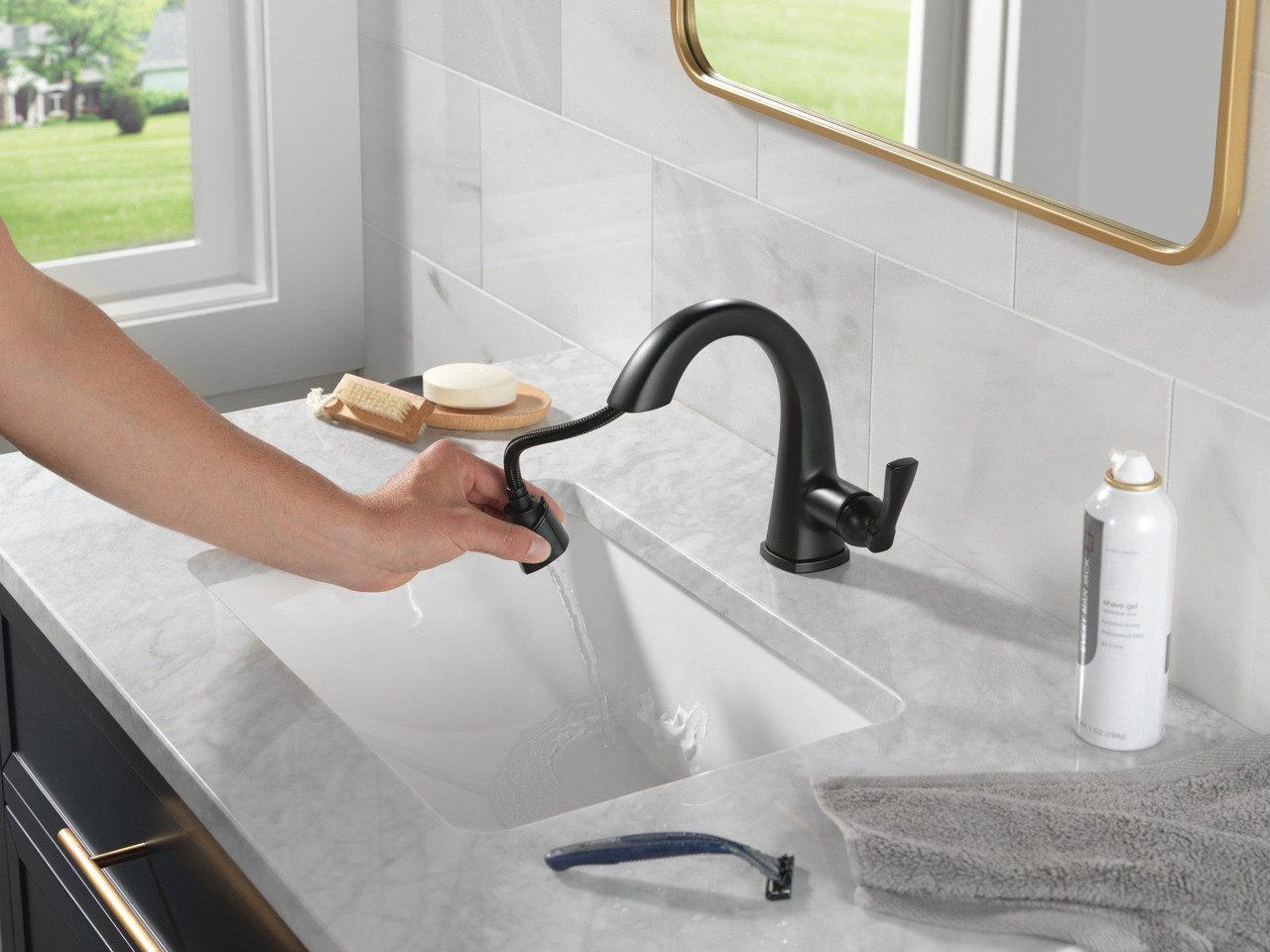 Delta 577-BLPD-DST Stryke Single Handle Pull Down Bathroom Faucet, Matte Black