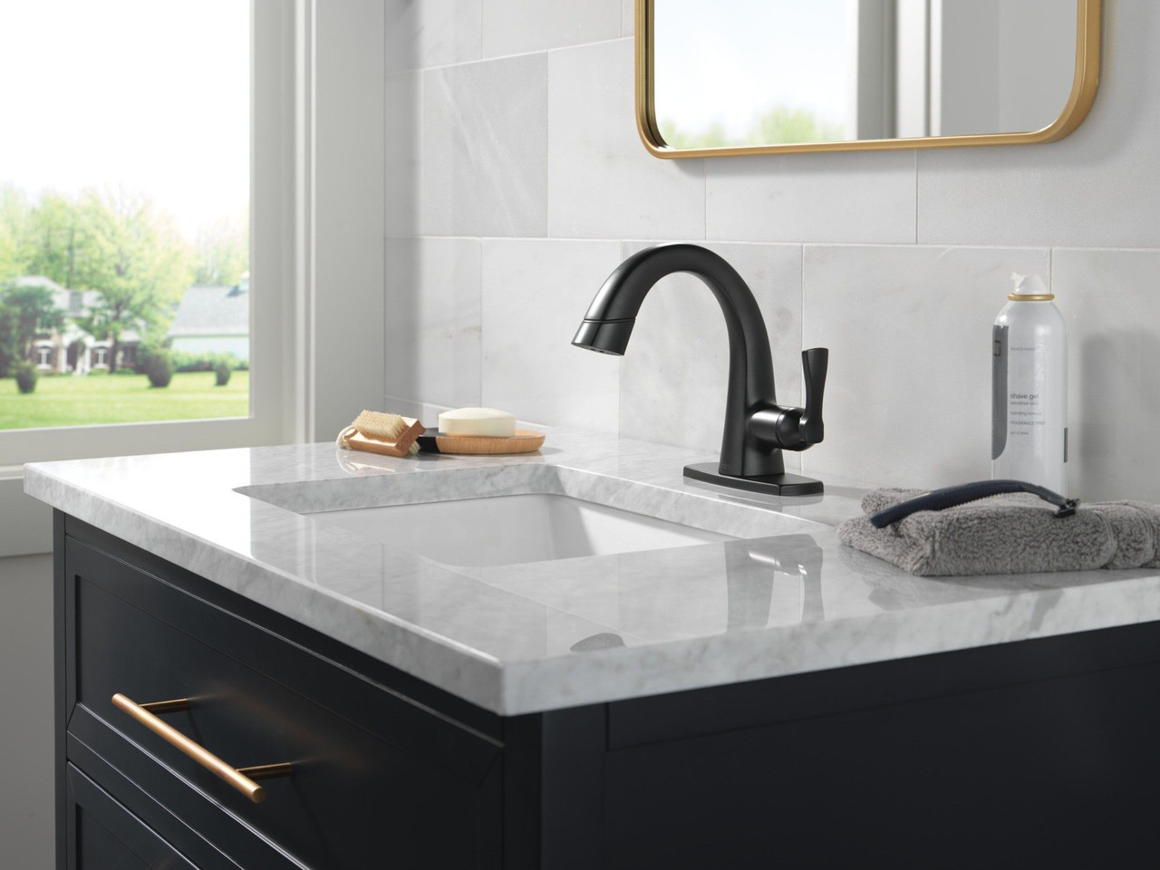 Delta 577-BLPD-DST Stryke Single Handle Pull Down Bathroom Faucet, Matte Black