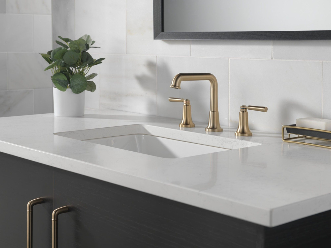 Delta 3536-CZMPU-DST SAYLOR Two Handle Widespread Bathroom Faucet, Champagne Bronze