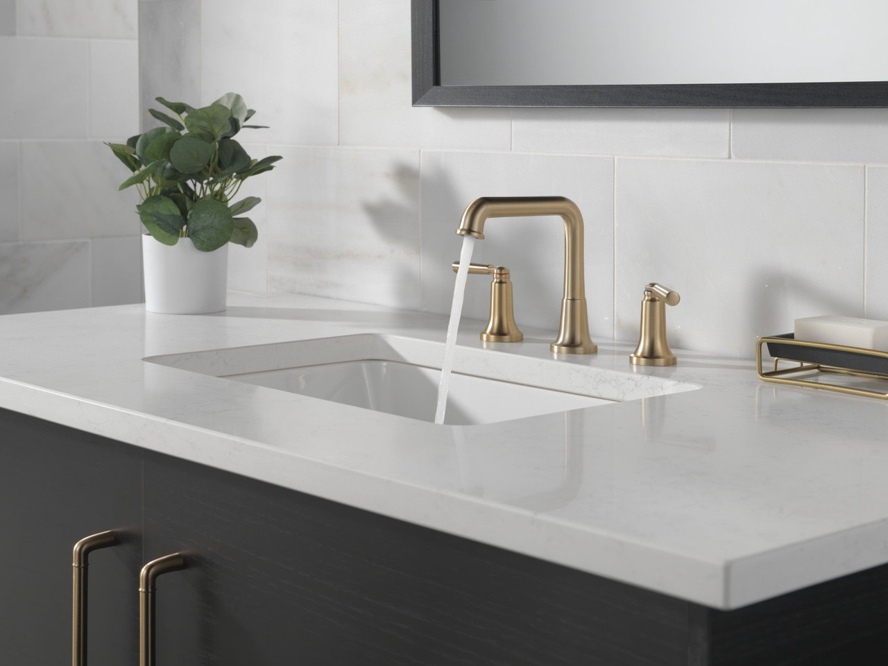 Delta 3536-CZMPU-DST SAYLOR Two Handle Widespread Bathroom Faucet, Champagne Bronze