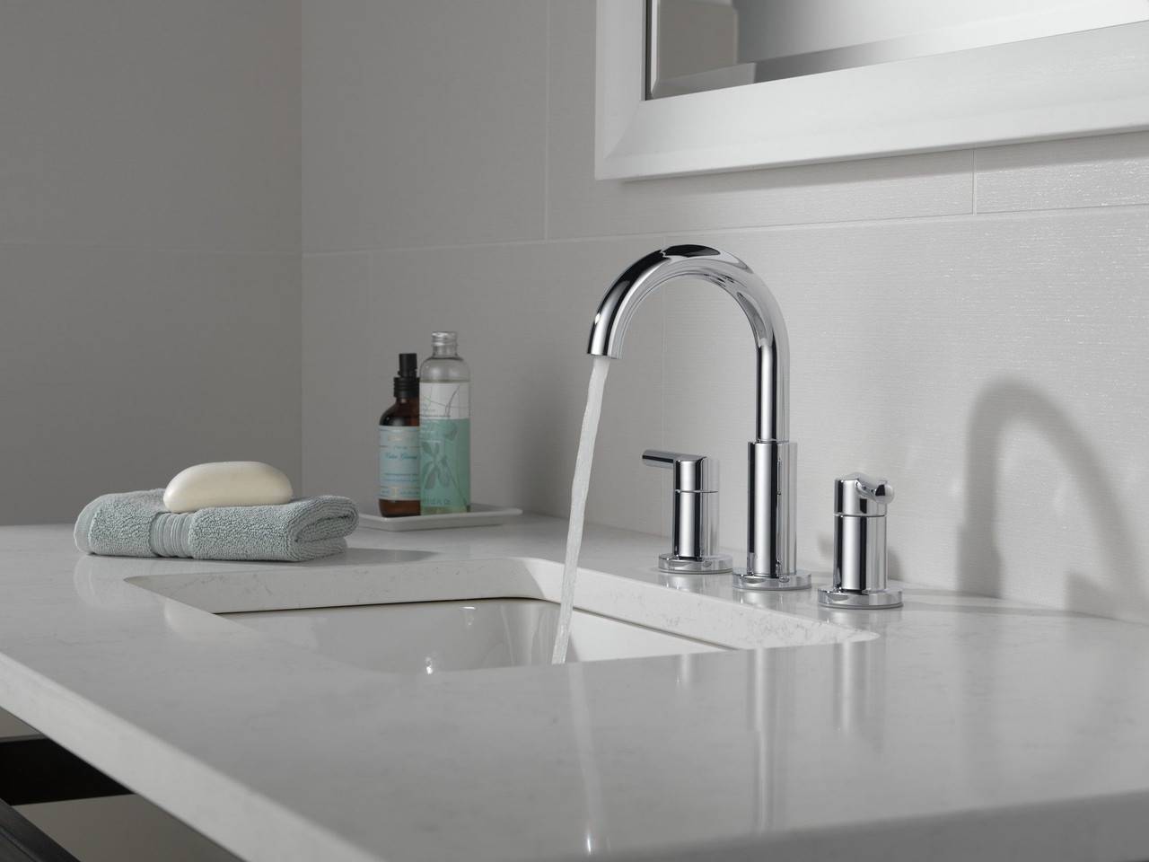 Delta 35749LF Nicoli Two Handle Widespread Bathroom Faucet, Chrome