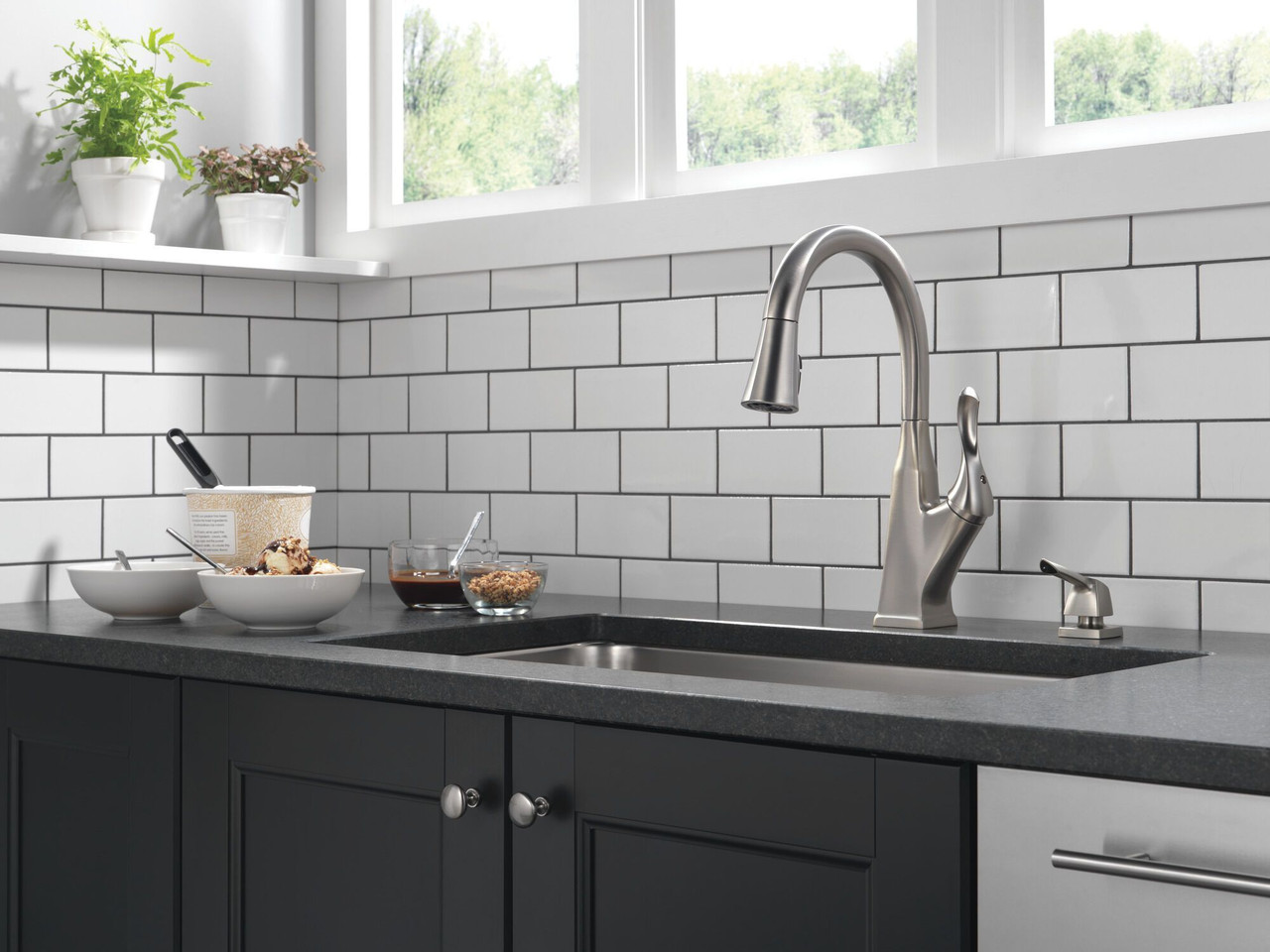 Delta 19806Z-SPSD-DST Cantrall Single Handle Pull Down Kitchen Faucet with Soap Dispenser and ShieldSpray Technology, Spotshield Stainless