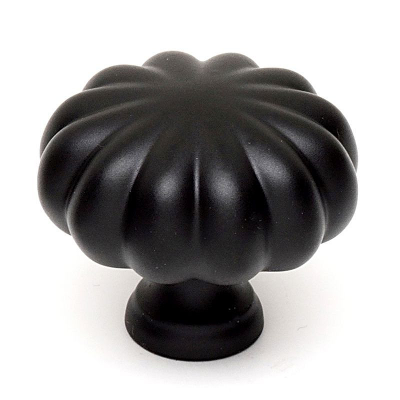 Knob Traditional 1-1/4-in in Matte Black