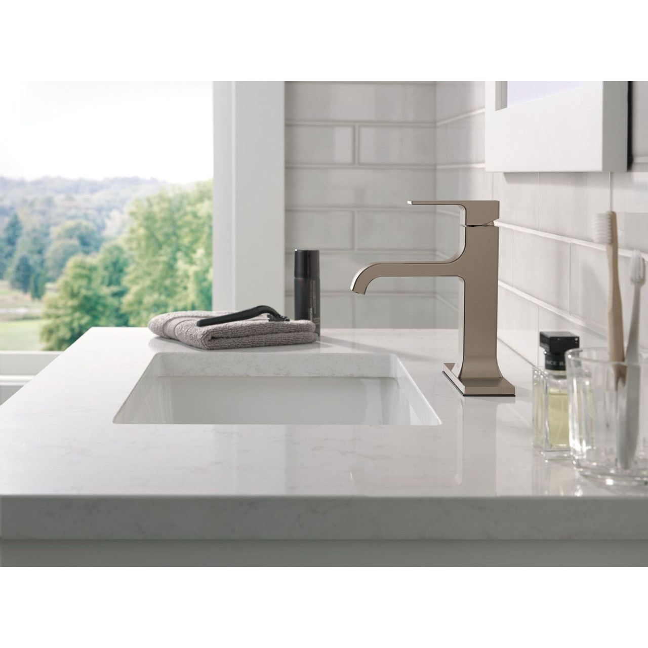 539-SSMPU-DST Velum 6.25-in x 6.00-in x 7.56-in Single Handle Bathroom Faucet, Stainless