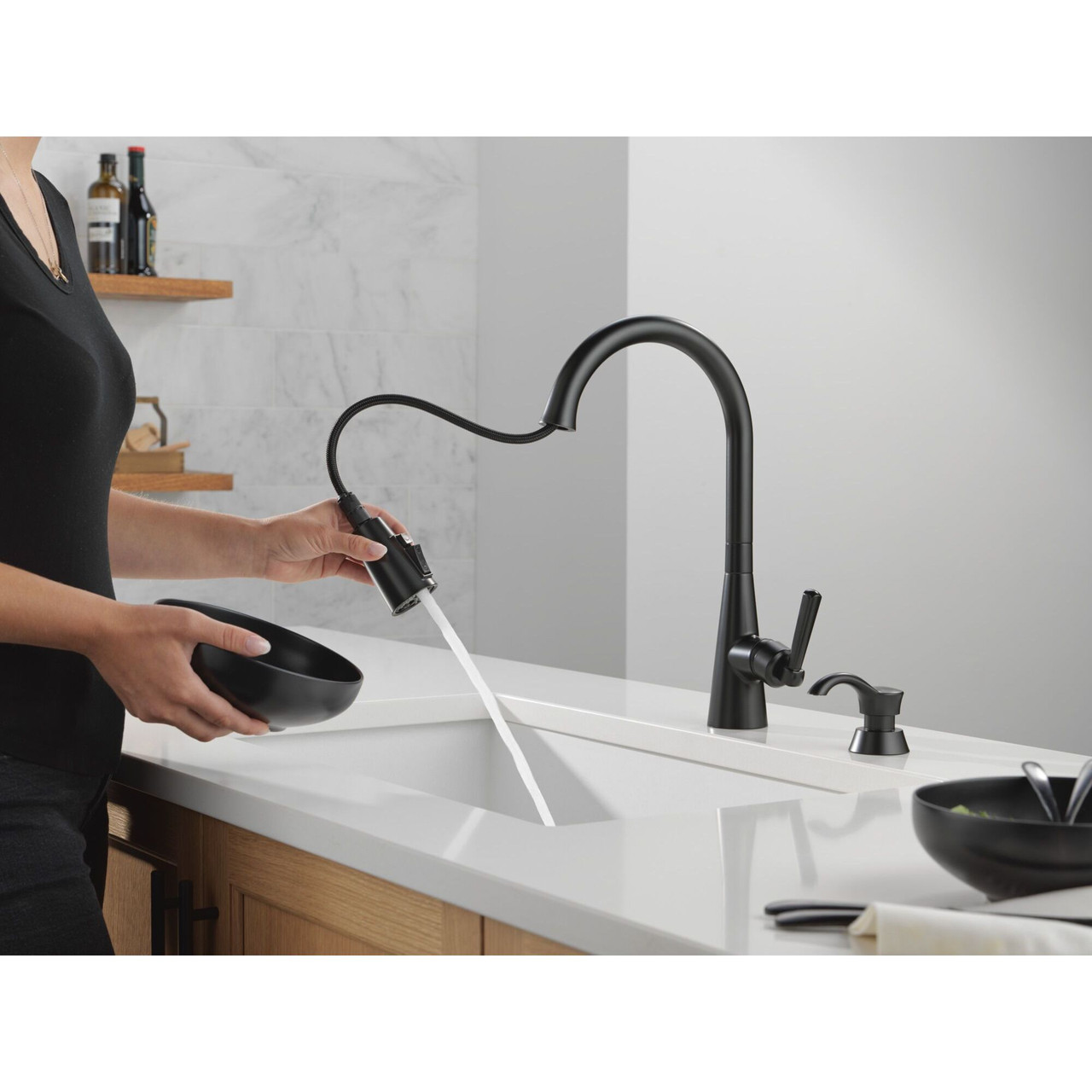 19893Z-BLSD-DST Boyd 11.63-in x 10.75-in x 16.50-in Single-Handle Pull-Down Kitchen Faucet with Soap Dispenser and Shieldspray Technology, Matte Black