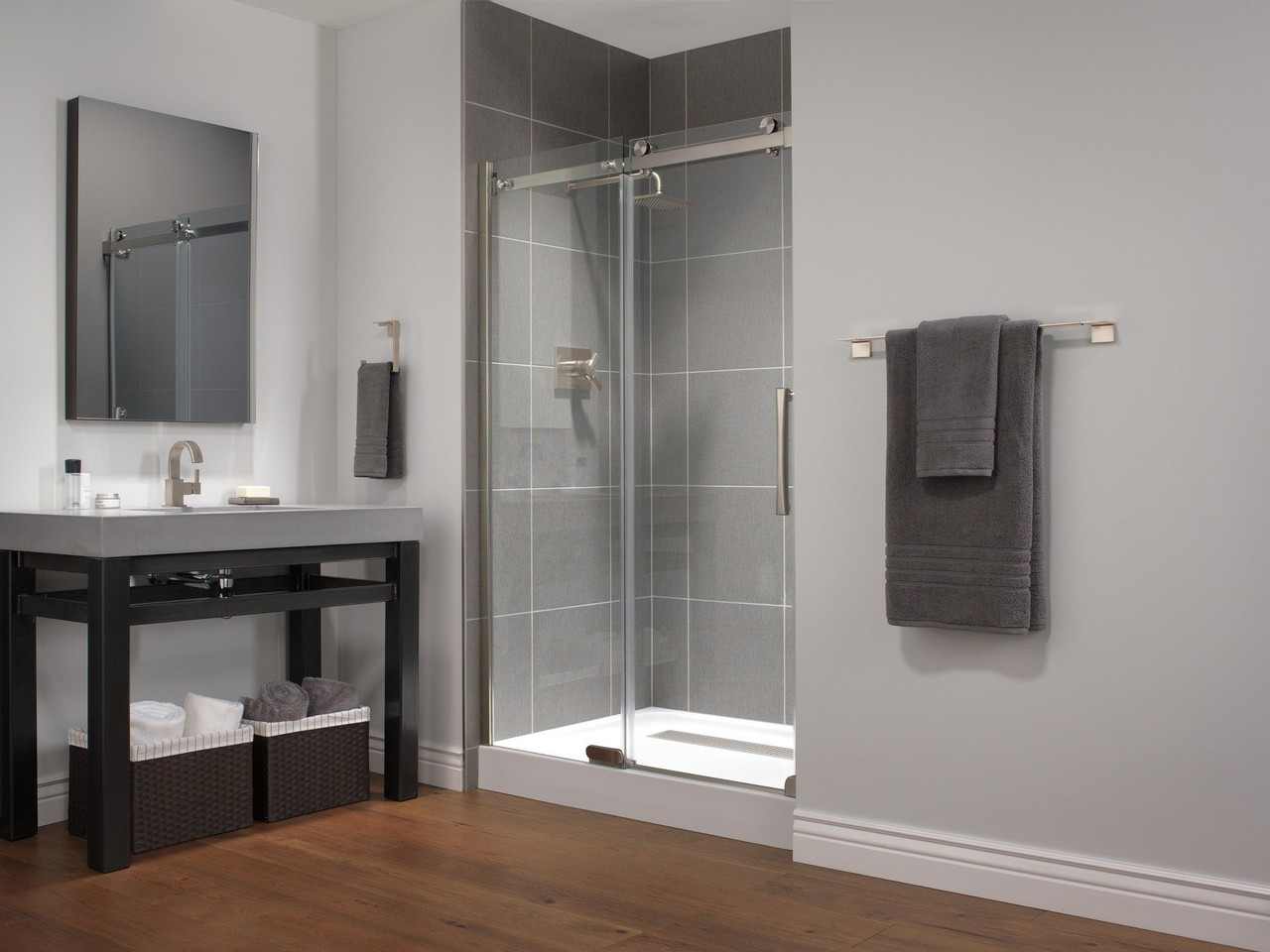 T17T253-SS-WE Vero TempAssure 17T Series Shower Trim, Stainless