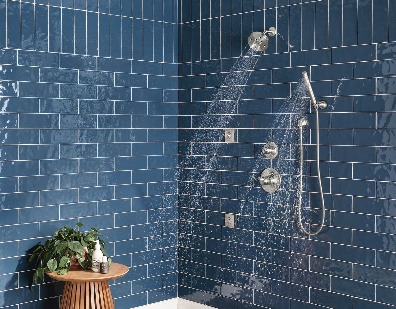 SH5002-SS-PR Other H2Okinetic Invigorating Spray Head, Lumicoat Stainless