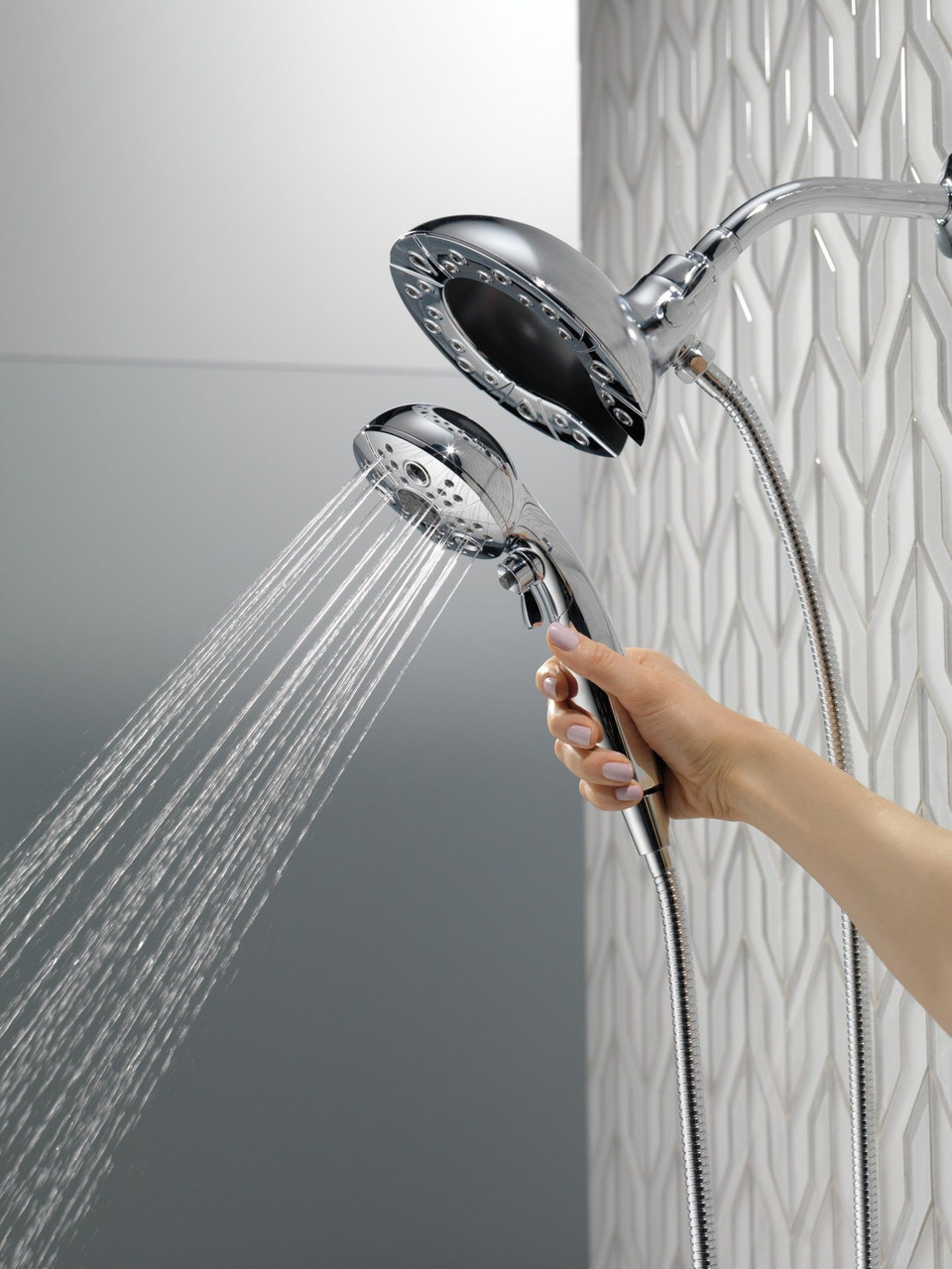 Delta 58480-PR25-PK Universal Showering Components H2Okinetic In2ition 5-Setting Two-In-One Shower, Lumicoat Chrome