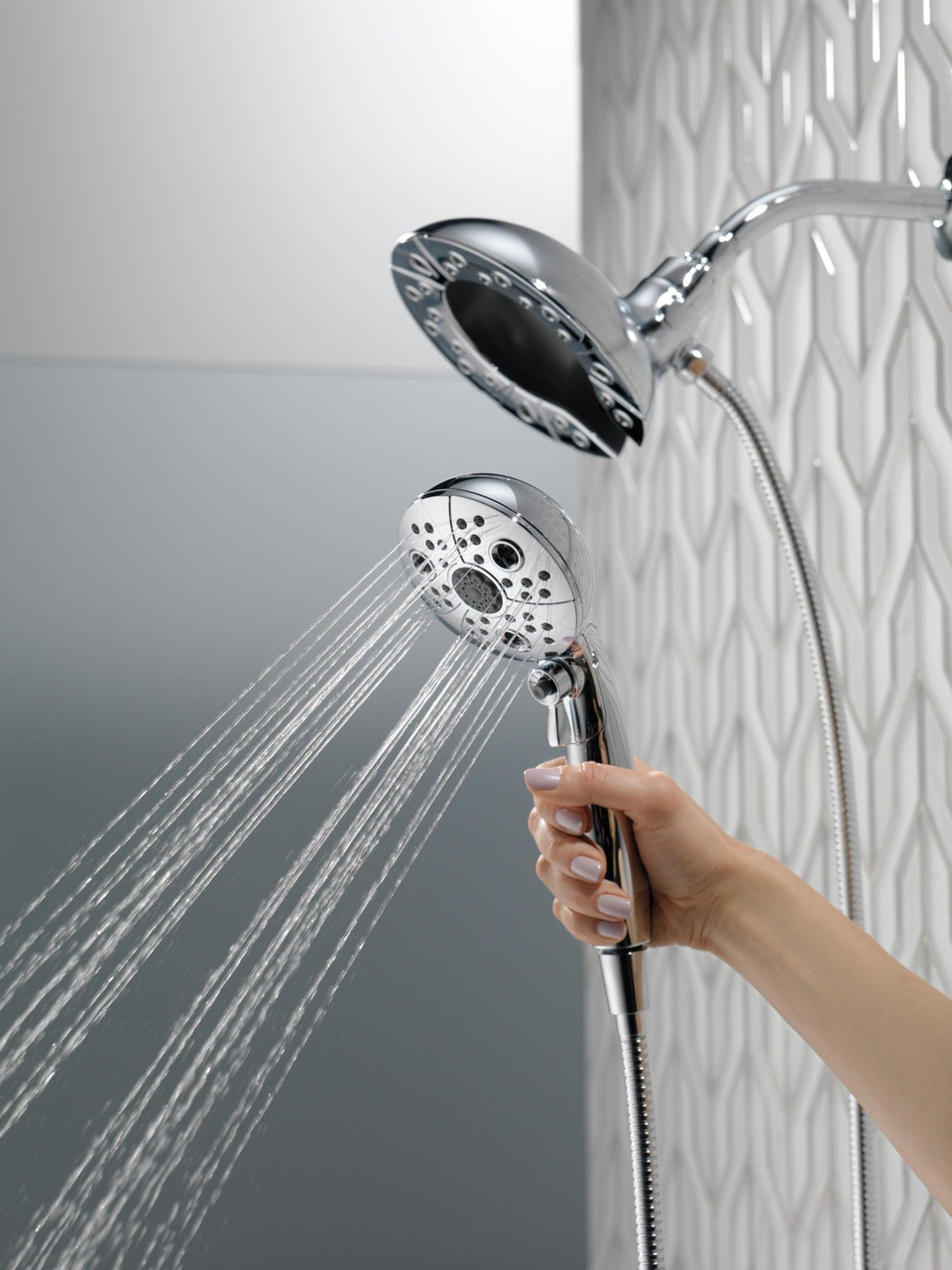 Delta 58480-PR25-PK Universal Showering Components H2Okinetic In2ition 5-Setting Two-In-One Shower, Lumicoat Chrome
