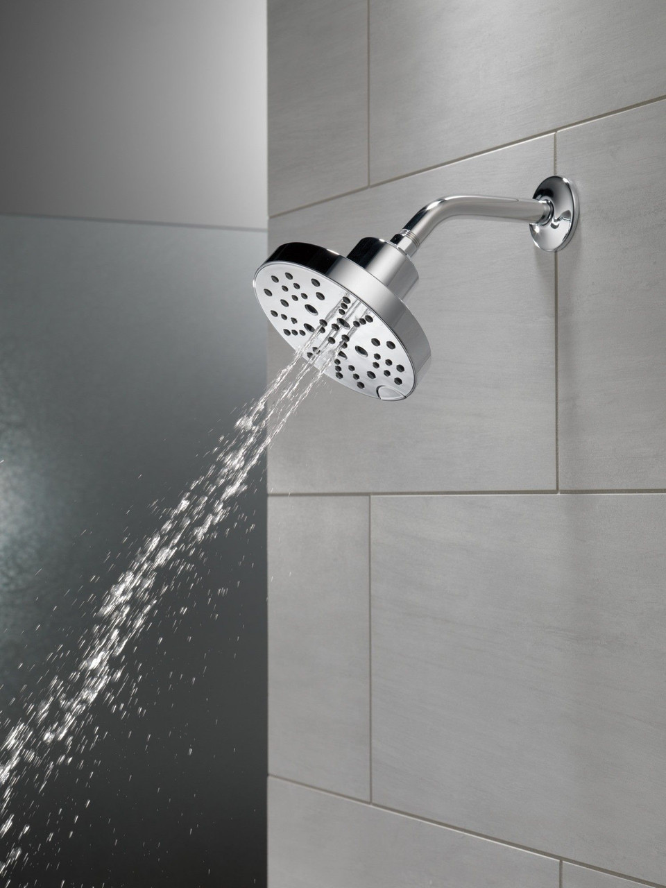 Delta 52668-PR Universal Showering Components 5-Setting H2OKinetic Round Cont Raincan, Lumicoat Chrome