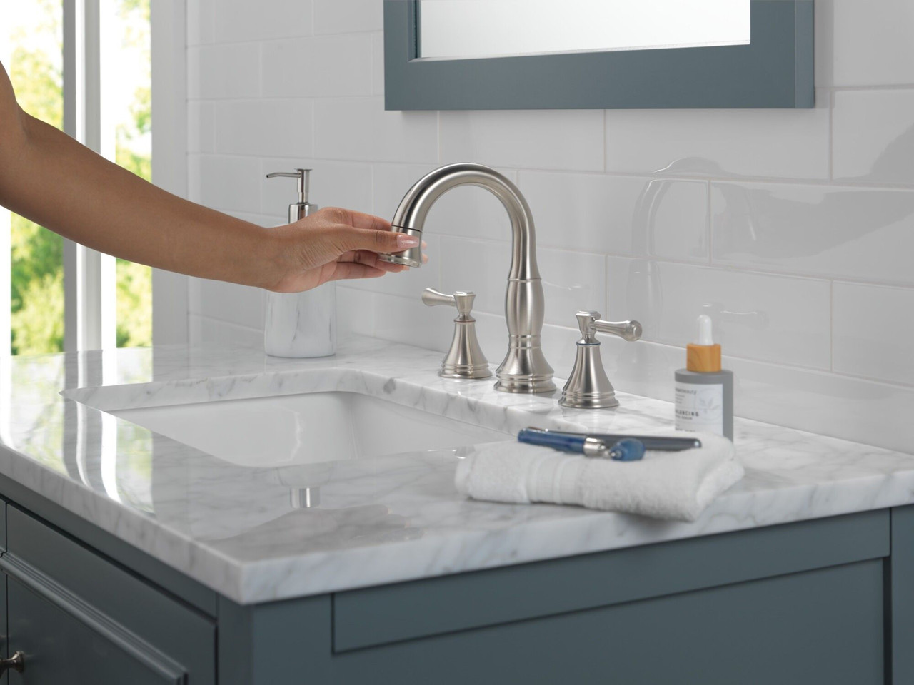 Delta 3597-SSPD-DST Cassidy Two Handle Widespread Pull Down Bathroom Faucet, Stainless